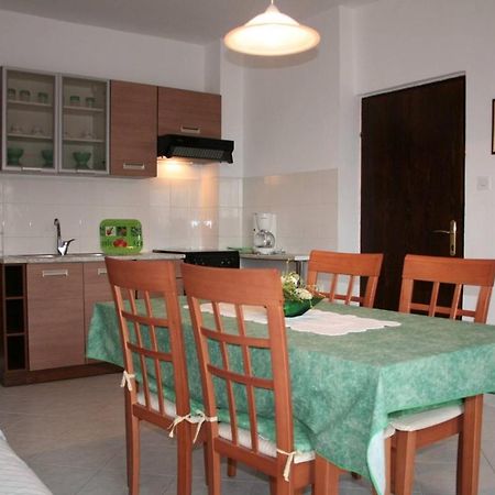 Apartments Susy Pula Exterior photo
