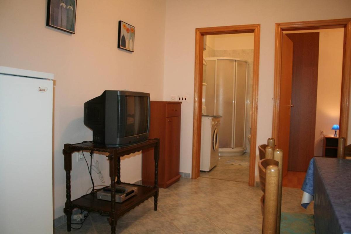 Apartments Susy Pula Exterior photo