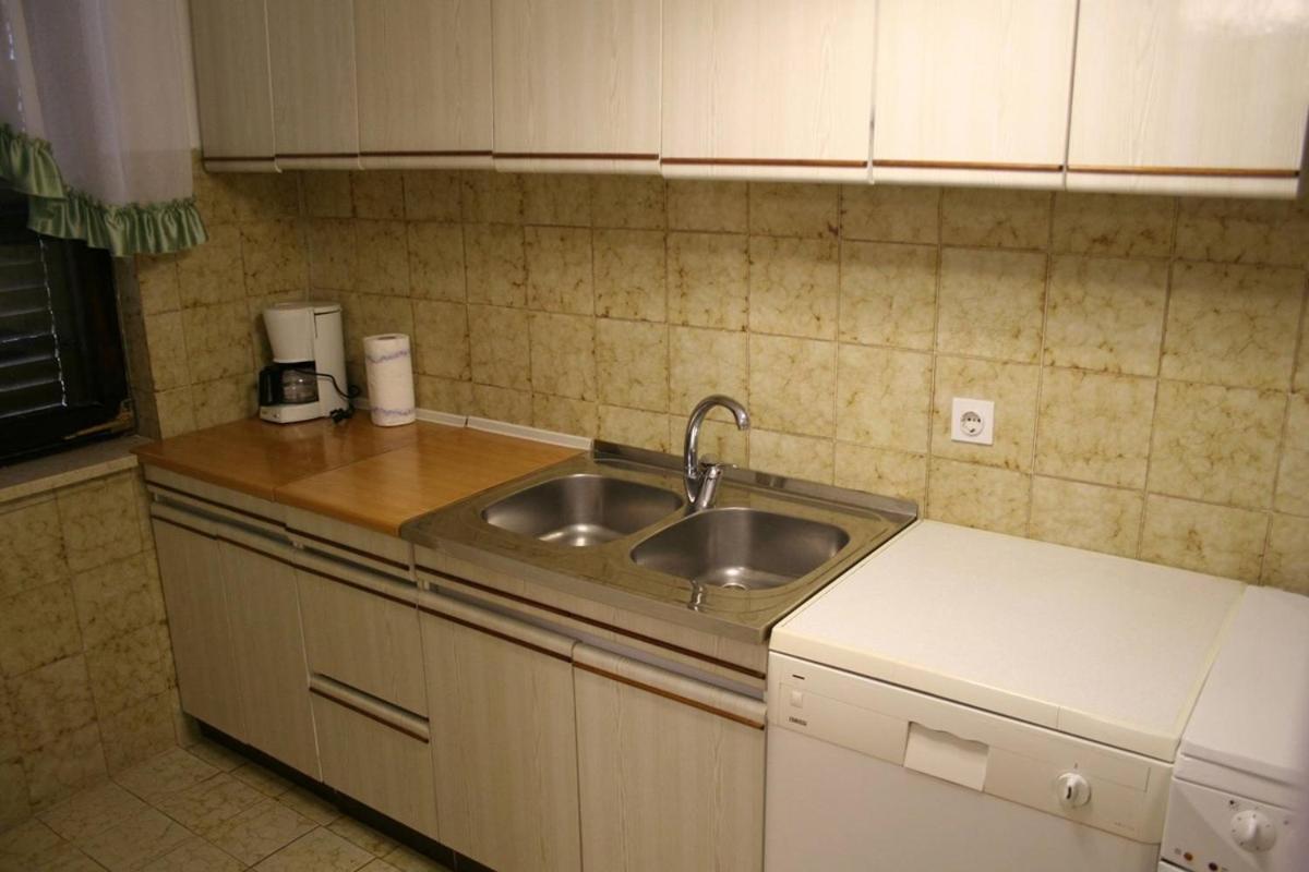 Apartments Susy Pula Exterior photo